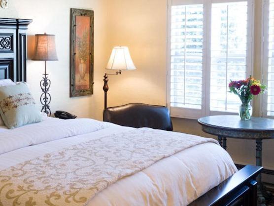 Half Moon Bay Inn - Main Street Downtown מראה חיצוני תמונה